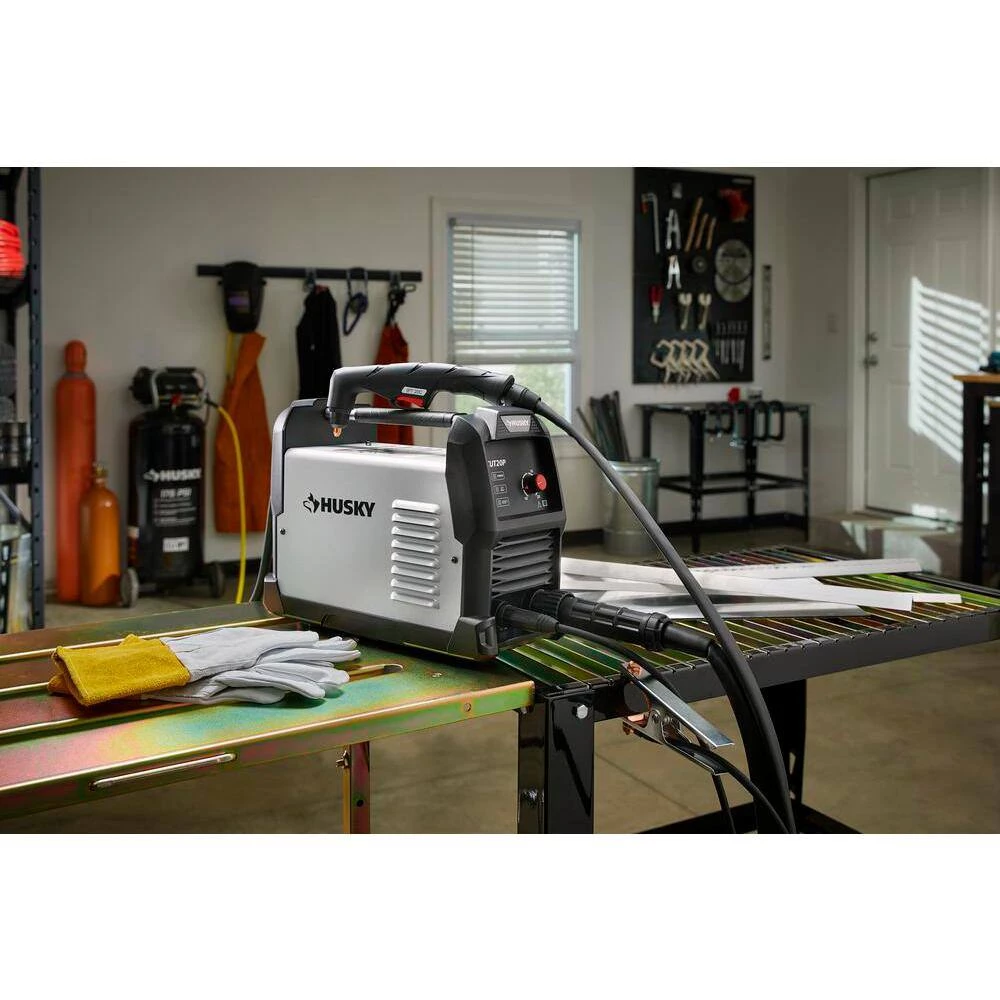 Husky Single Phase 20 Amp 120-Volt Plasma Cutter 4 Husky Single Phase 20 Amp 120-Volt Plasma Cutter - Image 4