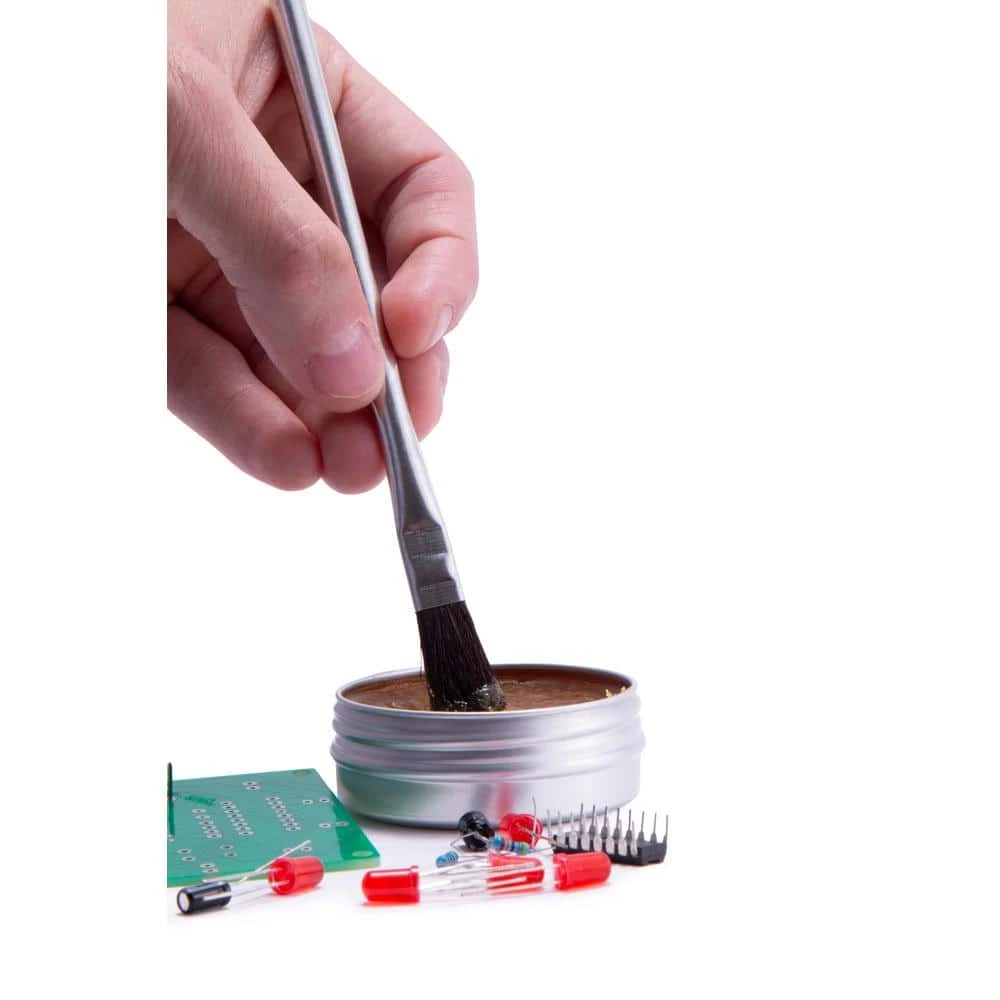 Weller Flux Brush for Soldering (25-Piece) 5 Weller Flux Brush for Soldering (25-Piece) - Image 5